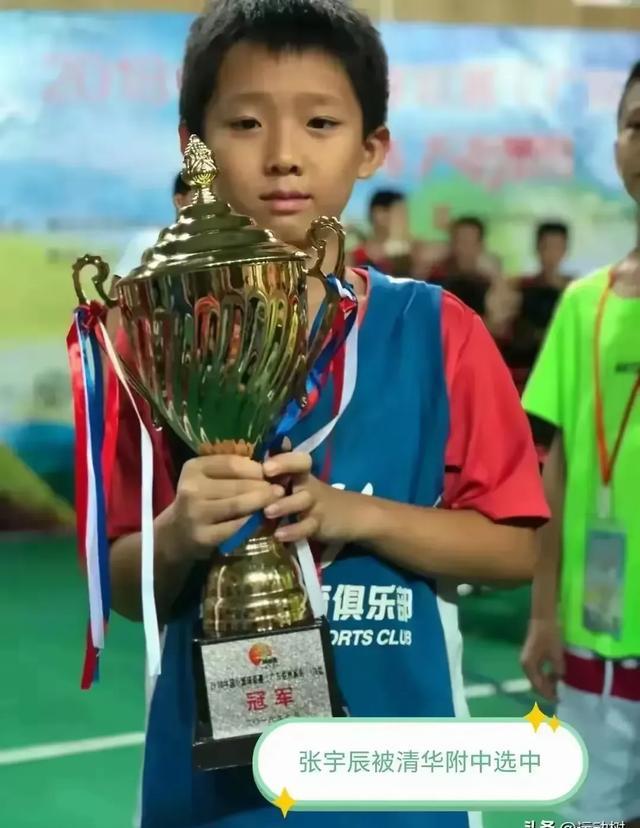 关于维罗纳青训天才崭露头角,引起豪门关注的信息 关于维罗纳青训天才崭露头角,引起豪门关注的信息