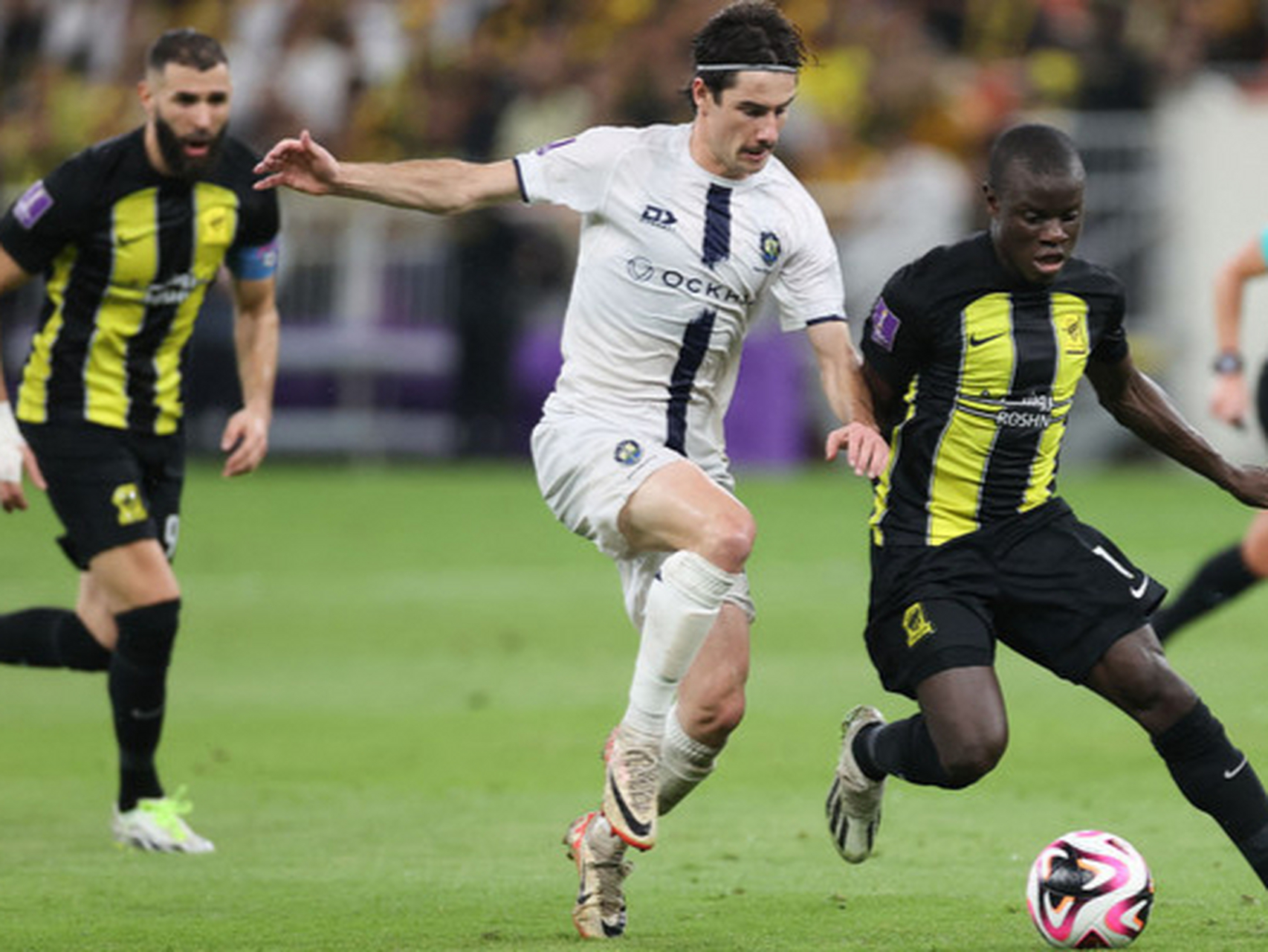 开云体育下载-世俱杯前瞻：奥克兰城与对手交锋看点的简单介绍