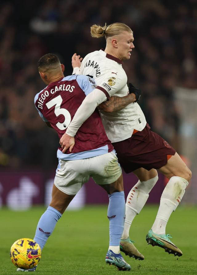 曼城遭逢重大失利，欧冠梦破碎