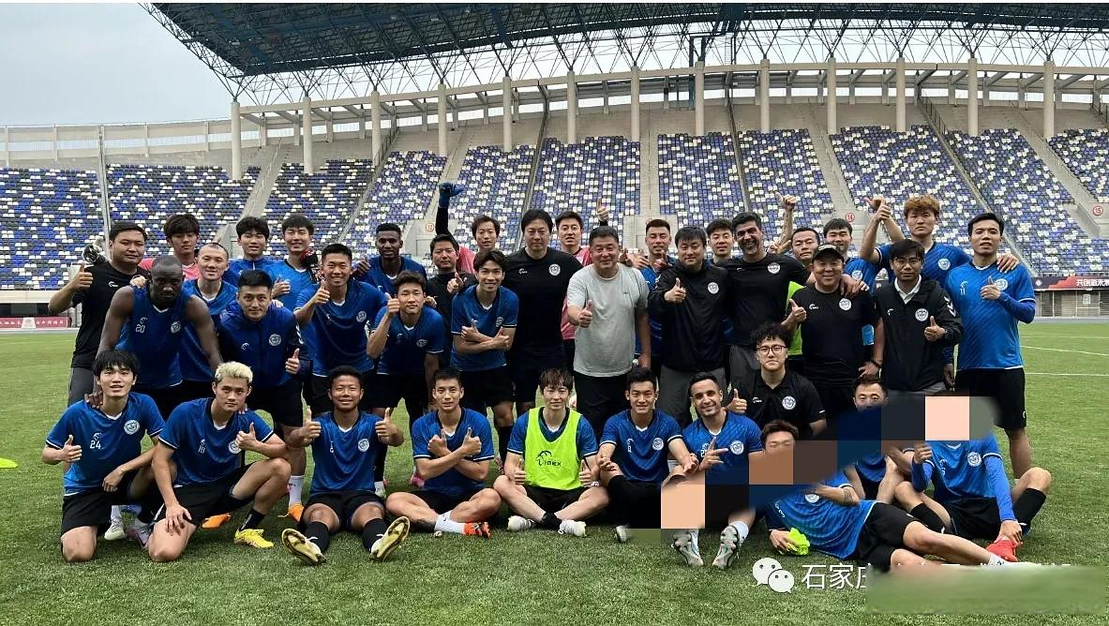 包含主教练下课！球队换帅传闻四起，管理层紧急应对的词条