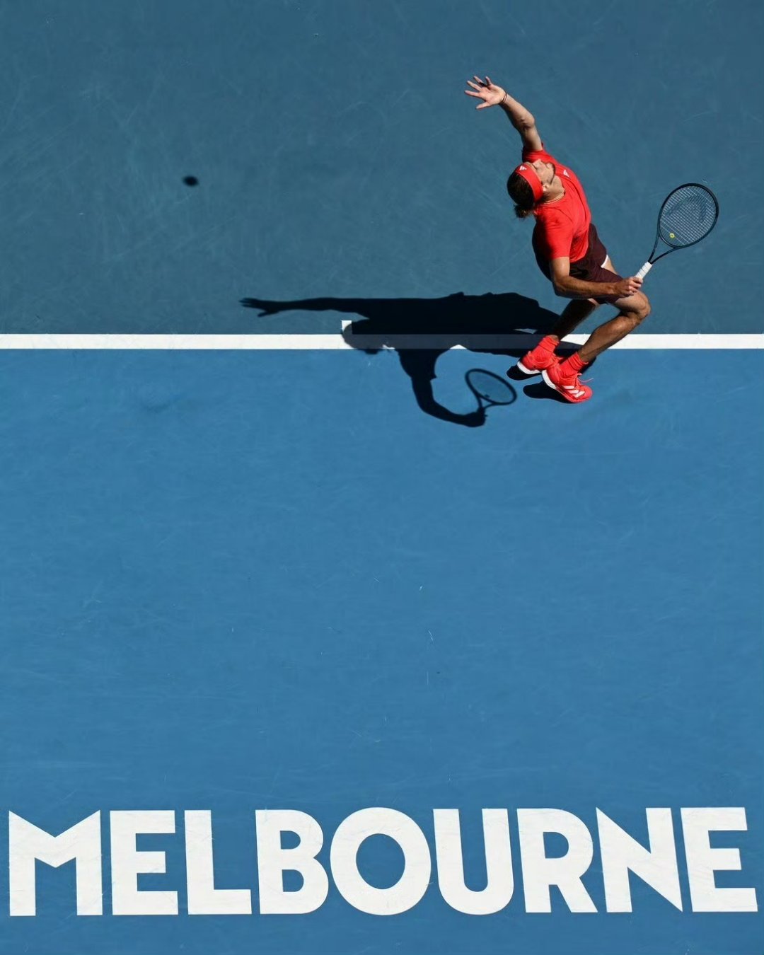 开云体育官网-澳网完胜蒙特卡洛大师赛，兹维列夫扛起全队